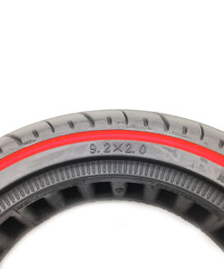 Lehká děrovaná plná pneumatika  9,2x2