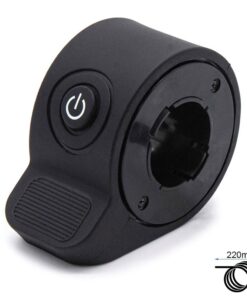 Akcelerátor s černým tlačítkem zapalování